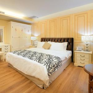 Deluxe Double Room with Bath