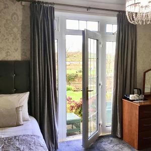 Room 2