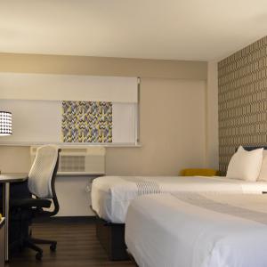 Queen Room with Two Queen Beds - High Floor
