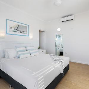 Ocean Twin Suite