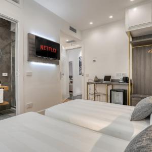 Twin Room with Private Bathroom