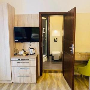 Triple Room with Terrace