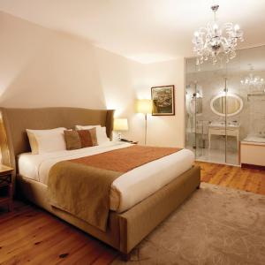 Garden Suite with Jacuzzi