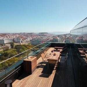 One-Bedroom Suite with Terrace