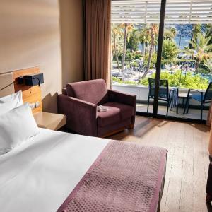 Standard Double Room Partial Sea View