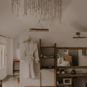 Suite with Mountain View