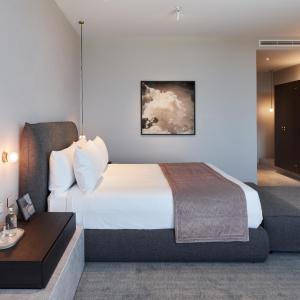 Allure King Room