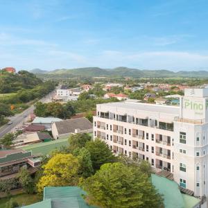 hotelImage