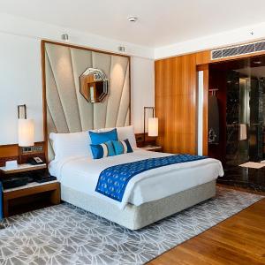 1 King Bed Junior Suite Bay View