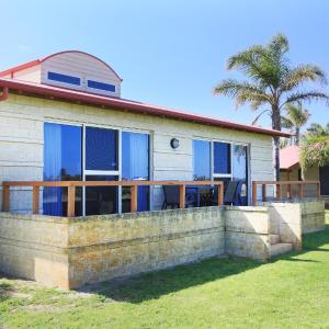 Deluxe 3 Bedroom Cabin