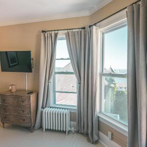 King Room with Lake View