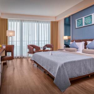 Standard Double or Twin Room with Land View