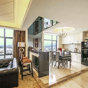 Special Offer - Two-Bedroom Apartment With Bathtub