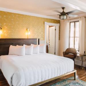 King Room with Balcony