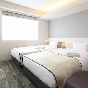 Room Selected at Check-In 1 adult (No choice of bed preference)