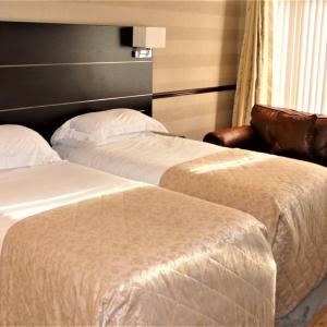 Luxury Twin Room
