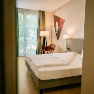 Large Double Room SILBER