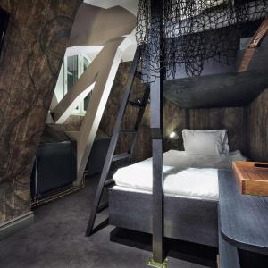 Standard Twin Room with Bunk Beds