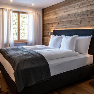 Junior Suite with Balcony