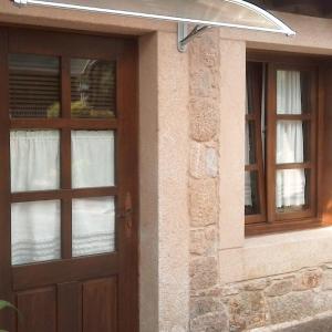 One-Bedroom Apartment (2 Adults)