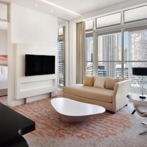 One-Bedroom King Suite