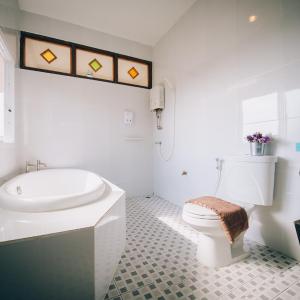 Deluxe Triple Room with Bath