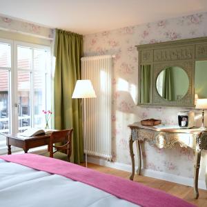 Deluxe Double Room with A/C