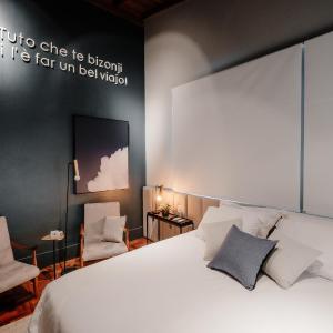 Deluxe Suite with Spa Bath