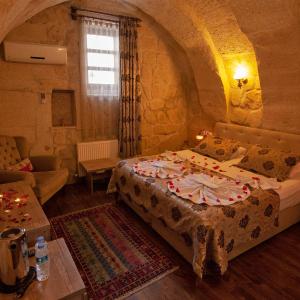 Standard Room with Bath