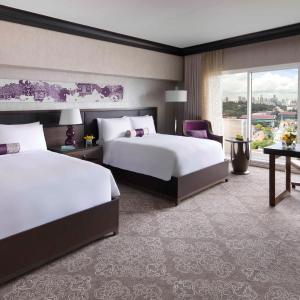Fairmont, 2 Doubles, Balcony