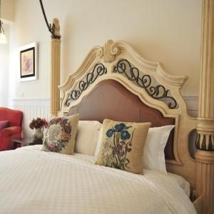 Luxury Triple Room