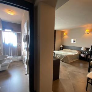 Classic Quadruple Room