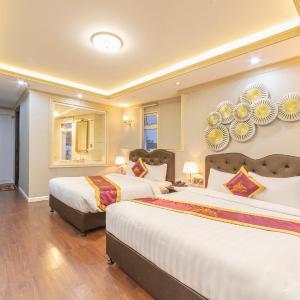 Deluxe Family Room