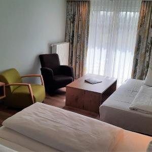 Premium Triple Room with Balcony/Terrace