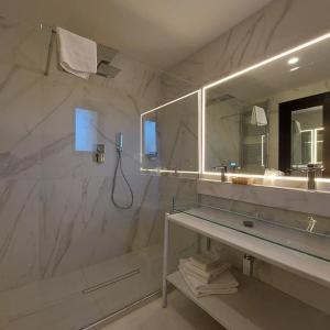 Superior Double or Twin Room with Pool View