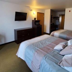 Queen Room - Not Pet Friendly