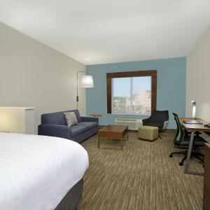 King Suite with Sofa Bed