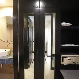 Superior Twin Room with Pool View