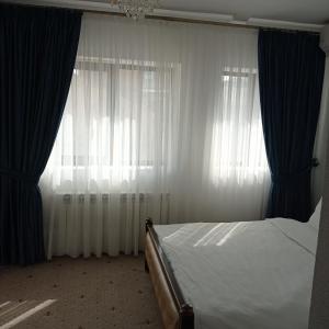 Deluxe Suite with Spa Bath