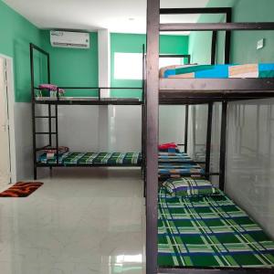 Bed in 12-Bed Mixed Dormitory Room