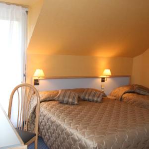 Triple Room with Courtyard View