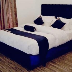 Executive Triple Room
