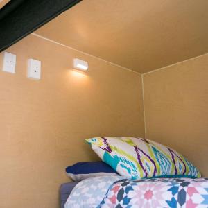 Single Pod in 10-Bed Mixed Dormitory Room