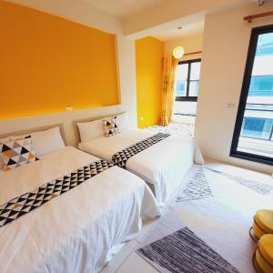 Quadruple Room with Private Bathroom
