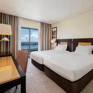 Deluxe VIP Suite with Sea View