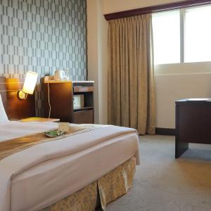 Standard Double Room with Bath
