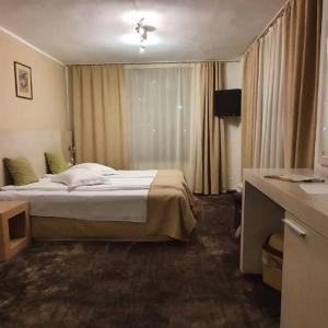 Standard Double or Twin Room 3***