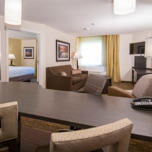 One-Bedroom Suite