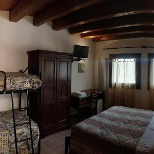 Classic Quadruple Room