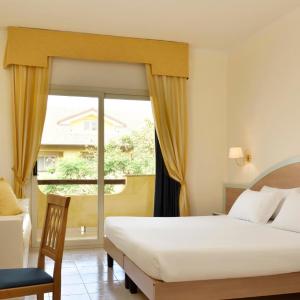 Comfort Room with Balcony
